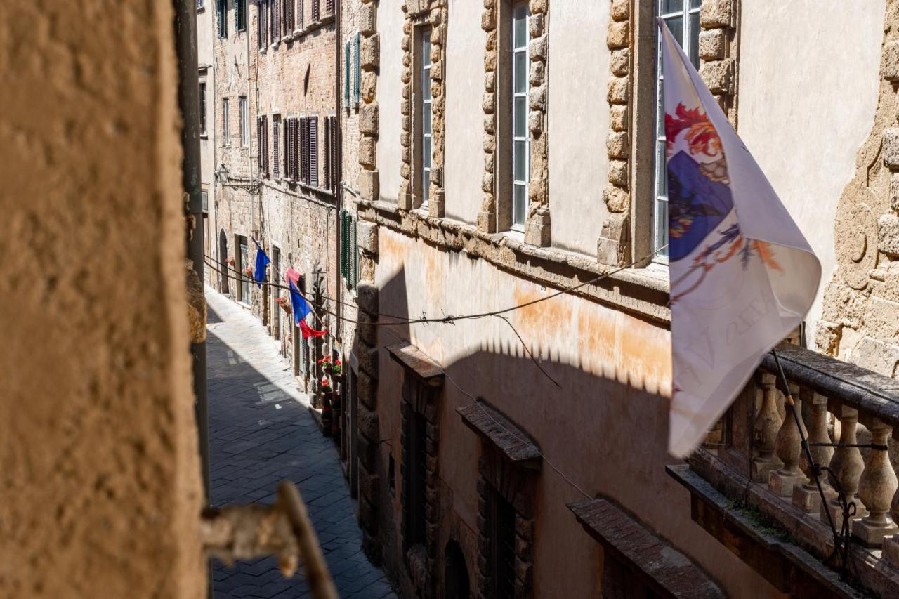 Terrazza Dei Sarti Central Volterra Penthouse 6 Beds & Moreアパートメント エクステリア 写真